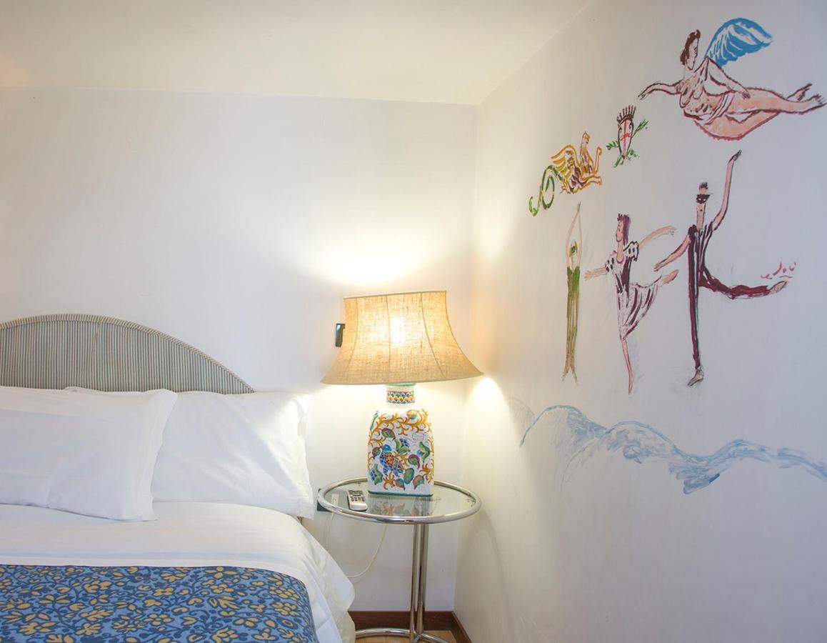 Aliajazz - B&B Hotel - กาสโตรวิลลารี ภายนอก รูปภาพ